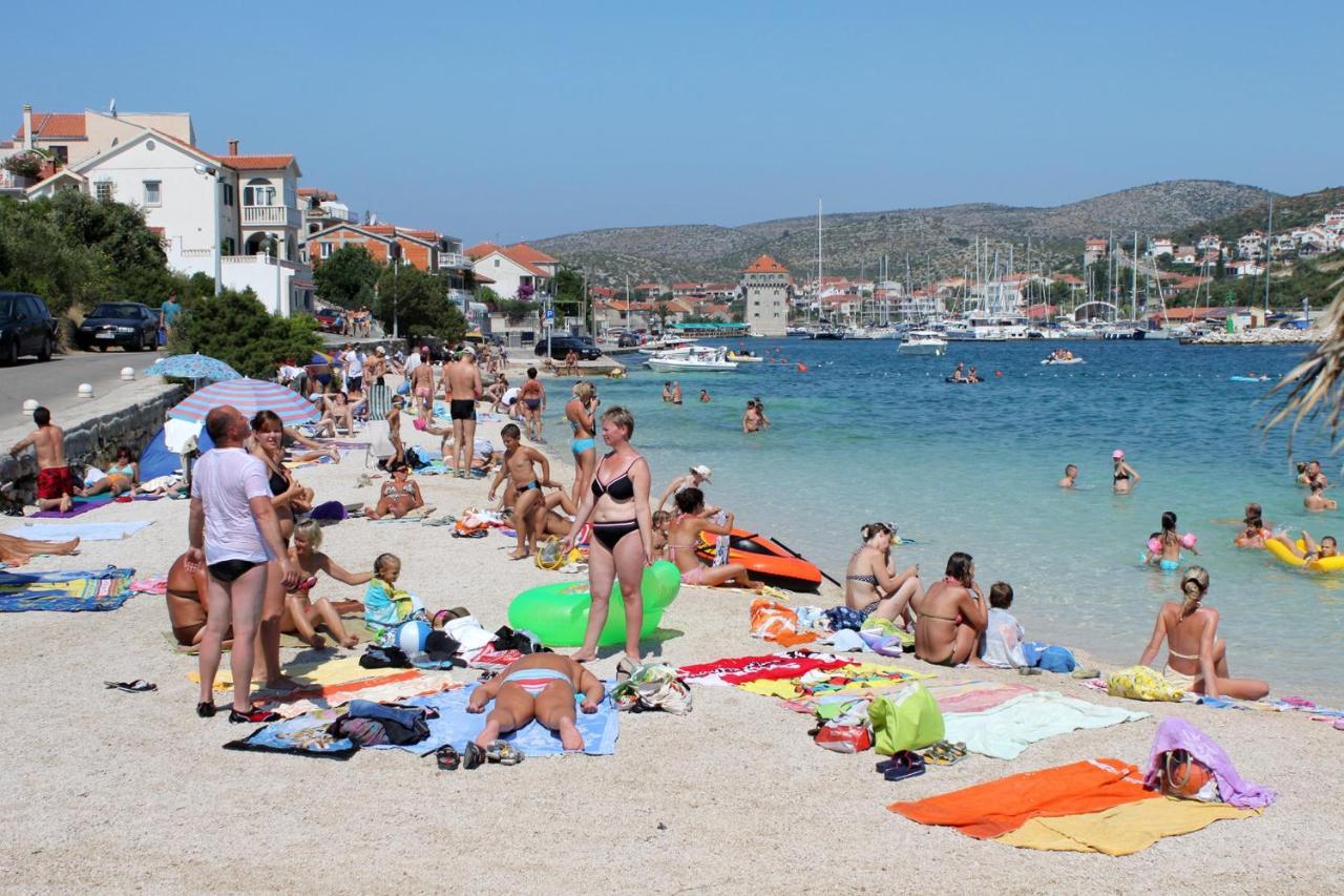 Apartments And Rooms With Parking Space Marina, Trogir - 5953 Extérieur photo