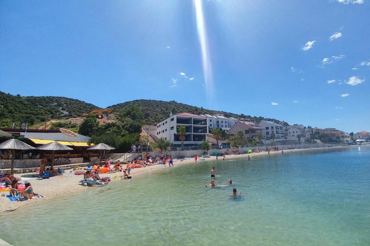 Apartments And Rooms With Parking Space Marina, Trogir - 5953 Extérieur photo
