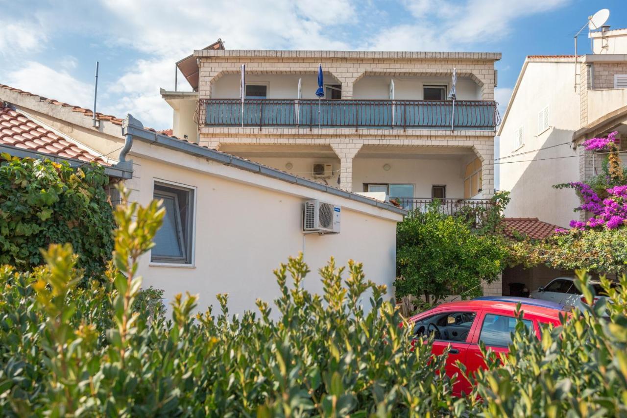 Apartments And Rooms With Parking Space Marina, Trogir - 5953 Extérieur photo