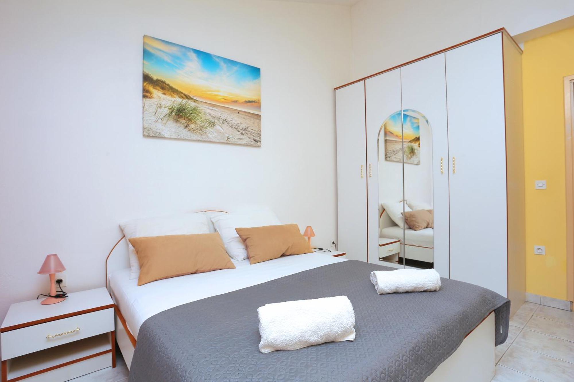 Apartments And Rooms With Parking Space Marina, Trogir - 5953 Chambre photo