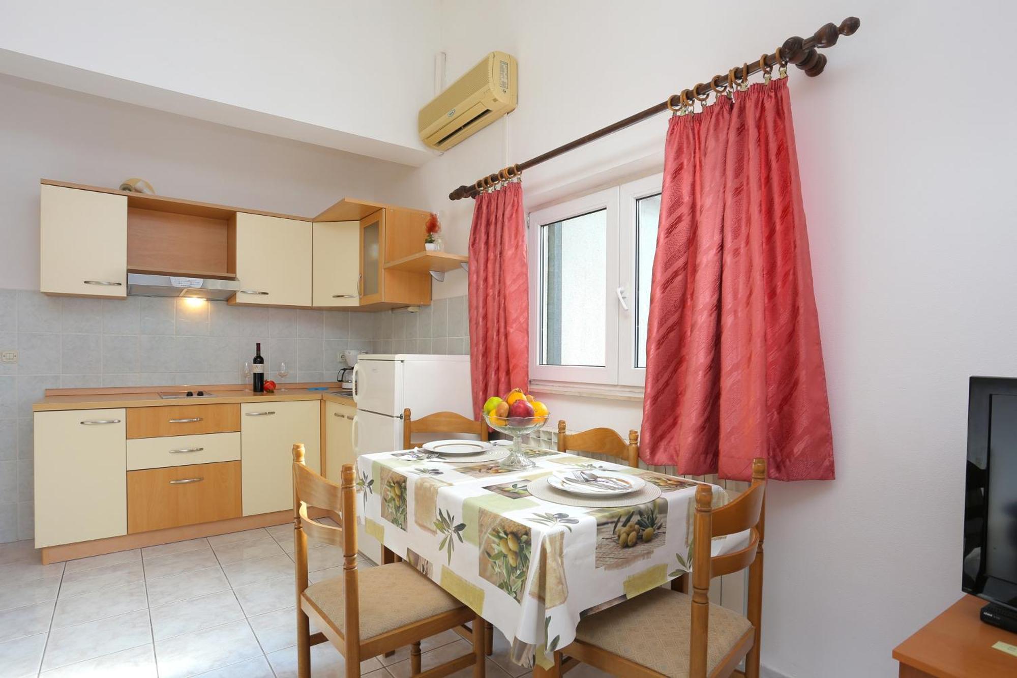 Apartments And Rooms With Parking Space Marina, Trogir - 5953 Chambre photo